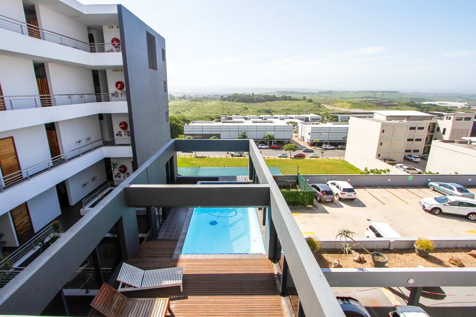 1 Bedroom Apartment / Flat For Sale in Umhlanga Central RE/MAX™ of Southern Africa
