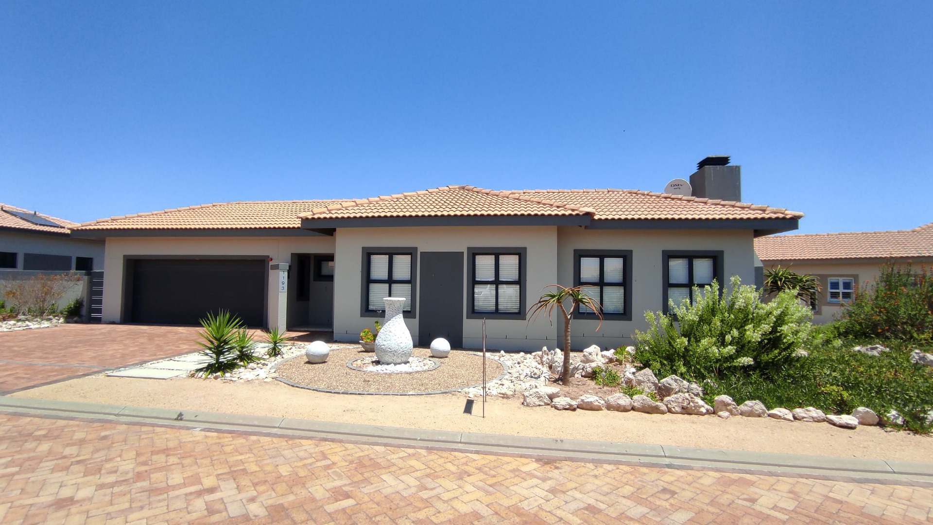 4 Bedroom House For Sale in Langebaan Country Estate RE/MAX™ of