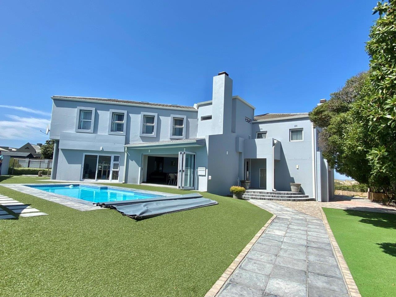 5 Bedroom House For Sale in Van Riebeeckstrand RE/MAX™ of Southern Africa