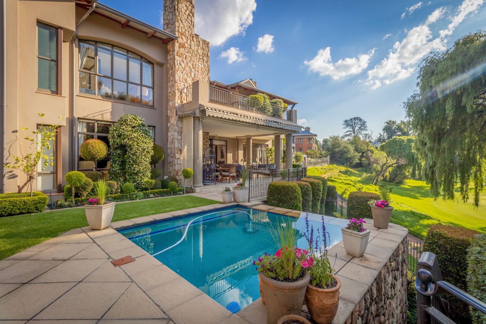 4 Bedroom House For Sale in Parkview RE/MAX™ of Southern Africa