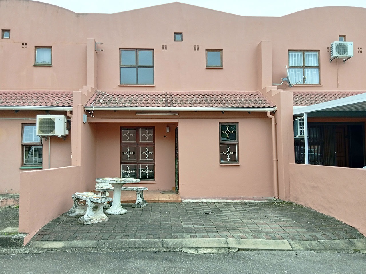 3 Bedroom Townhouse For Sale in Tongaat Central RE/MAX™ of Southern