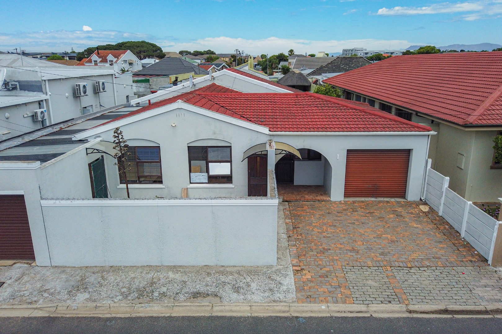 4 Bedroom House For Sale in Crawford RE/MAX™ of Southern Africa