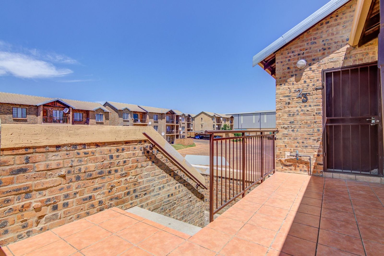 2 Bedroom Townhouse To Rent in Terenure RE/MAX™ of Southern Africa