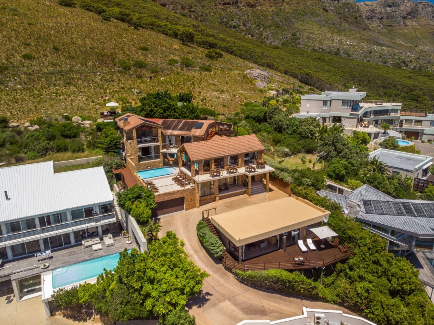 5 Bedroom House For Sale in Camps Bay RE/MAX™ of Southern Africa
