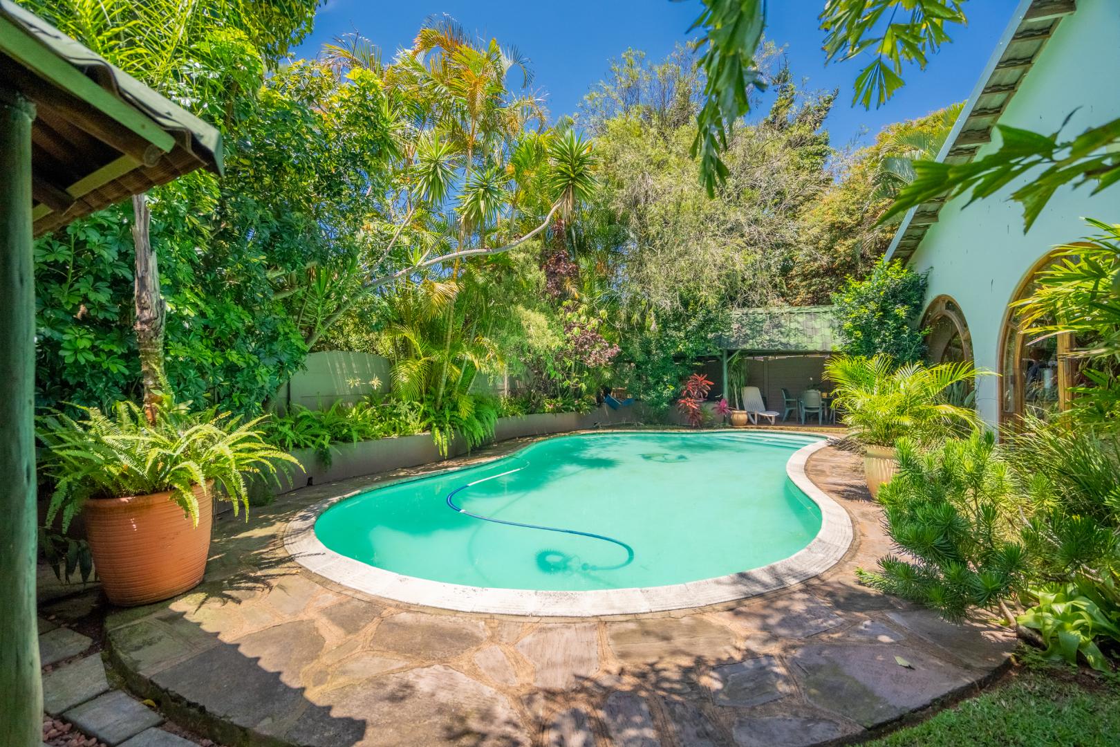 3 Bedroom House For Sale in Westridge RE/MAX™ of Southern Africa