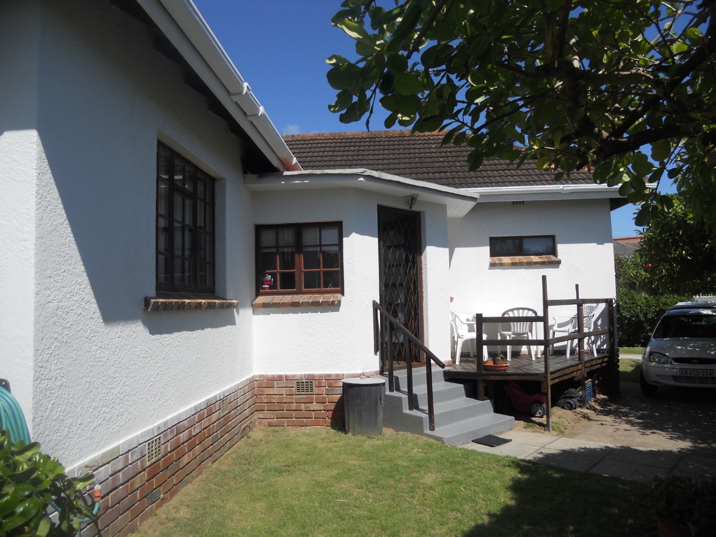 3 Bedroom House For Sale in Fish Hoek RE/MAX™ of Southern Africa