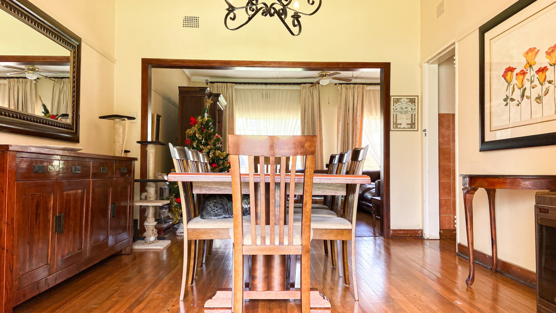 3 Bedroom House For Sale in Linden RE/MAX™ of Southern Africa