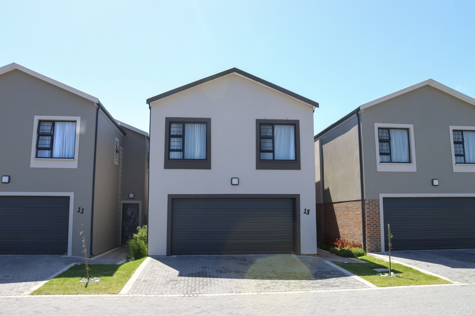 4 Bedroom Townhouse For Sale in Westbrook RE/MAX™ of Southern Africa