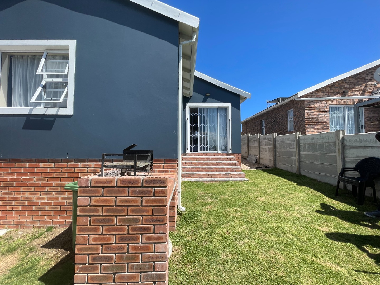 3 Bedroom House For Sale in Mount Pleasant RE/MAX™ of Southern Africa