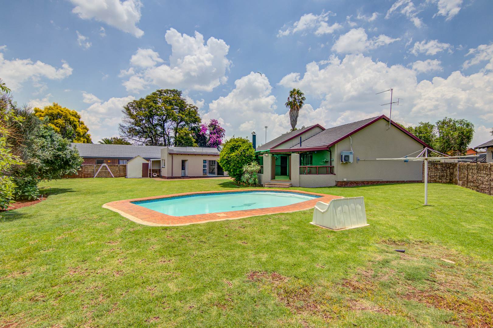 Property and houses for sale in Parkrand, Boksburg RE/MAX