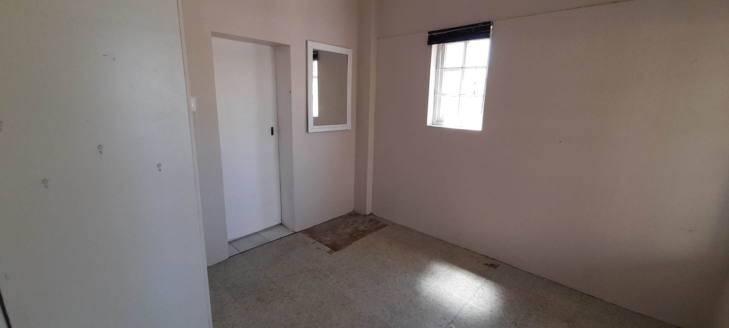 1 Bedroom Apartment / Flat To Rent in Glenwood RE/MAX™ of Southern Africa
