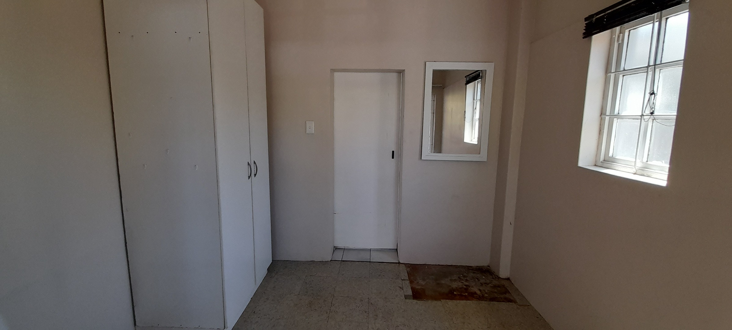 1 Bedroom Apartment / Flat To Rent in Glenwood RE/MAX™ of Southern Africa