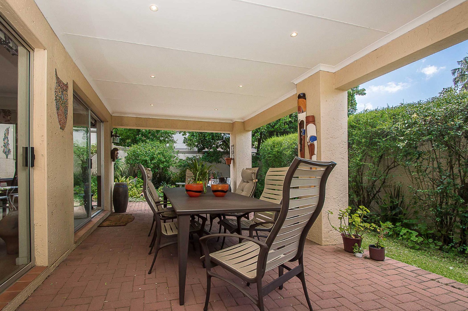 3 Bedroom House For Sale in Kelland RE/MAX™ of Southern Africa