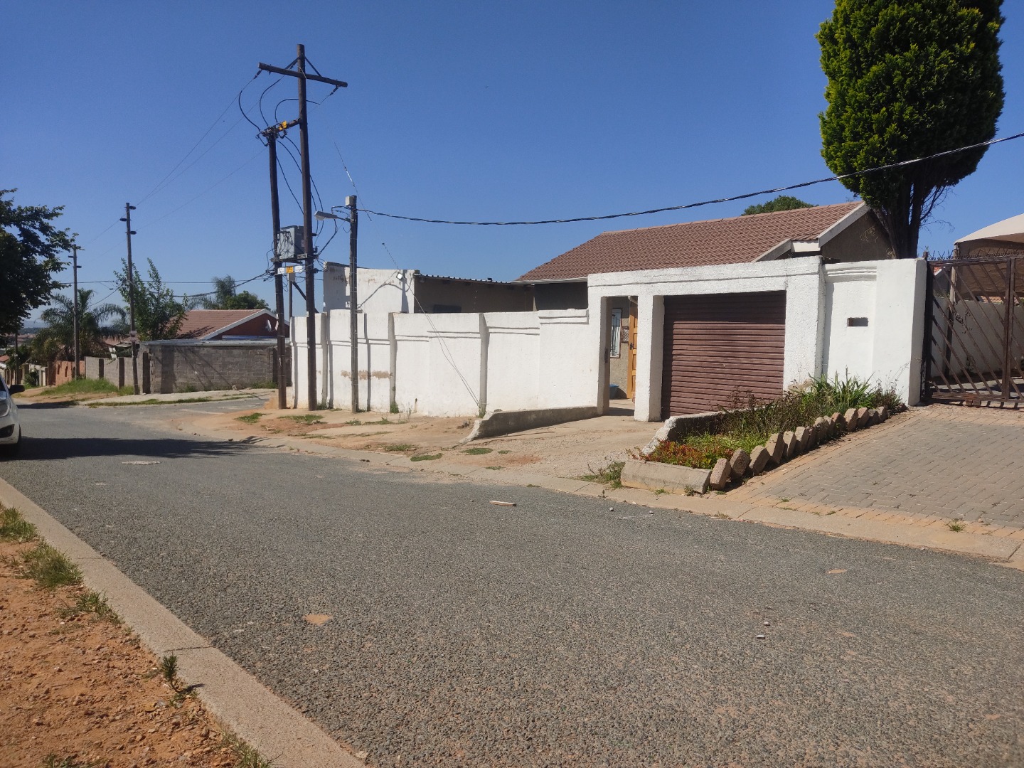 5 Bedroom House For Sale in Cosmo City RE/MAX™ of Southern Africa