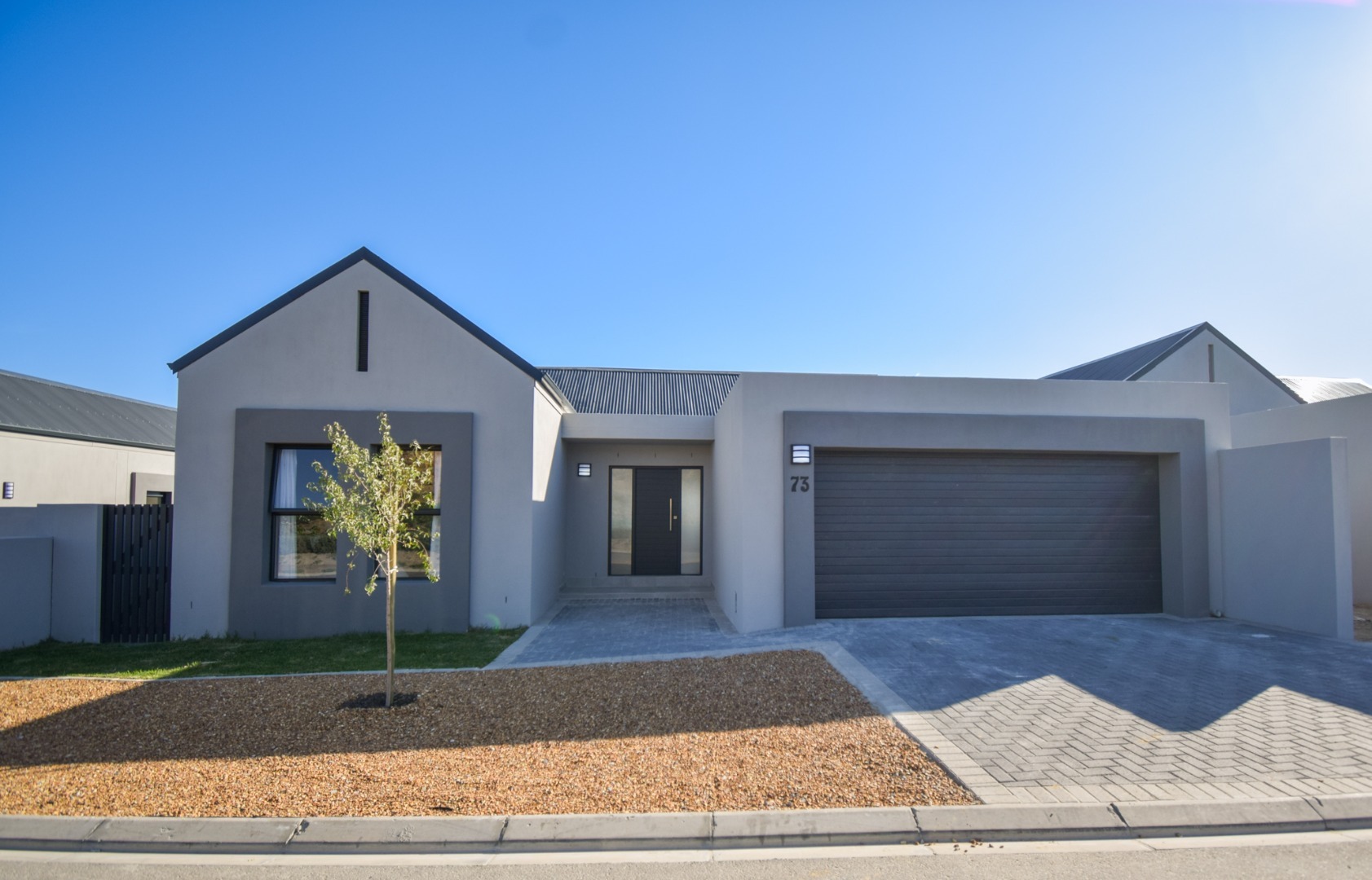 3 Bedroom House For Sale in Aan de Wijnlanden RE/MAX™ of Southern Africa