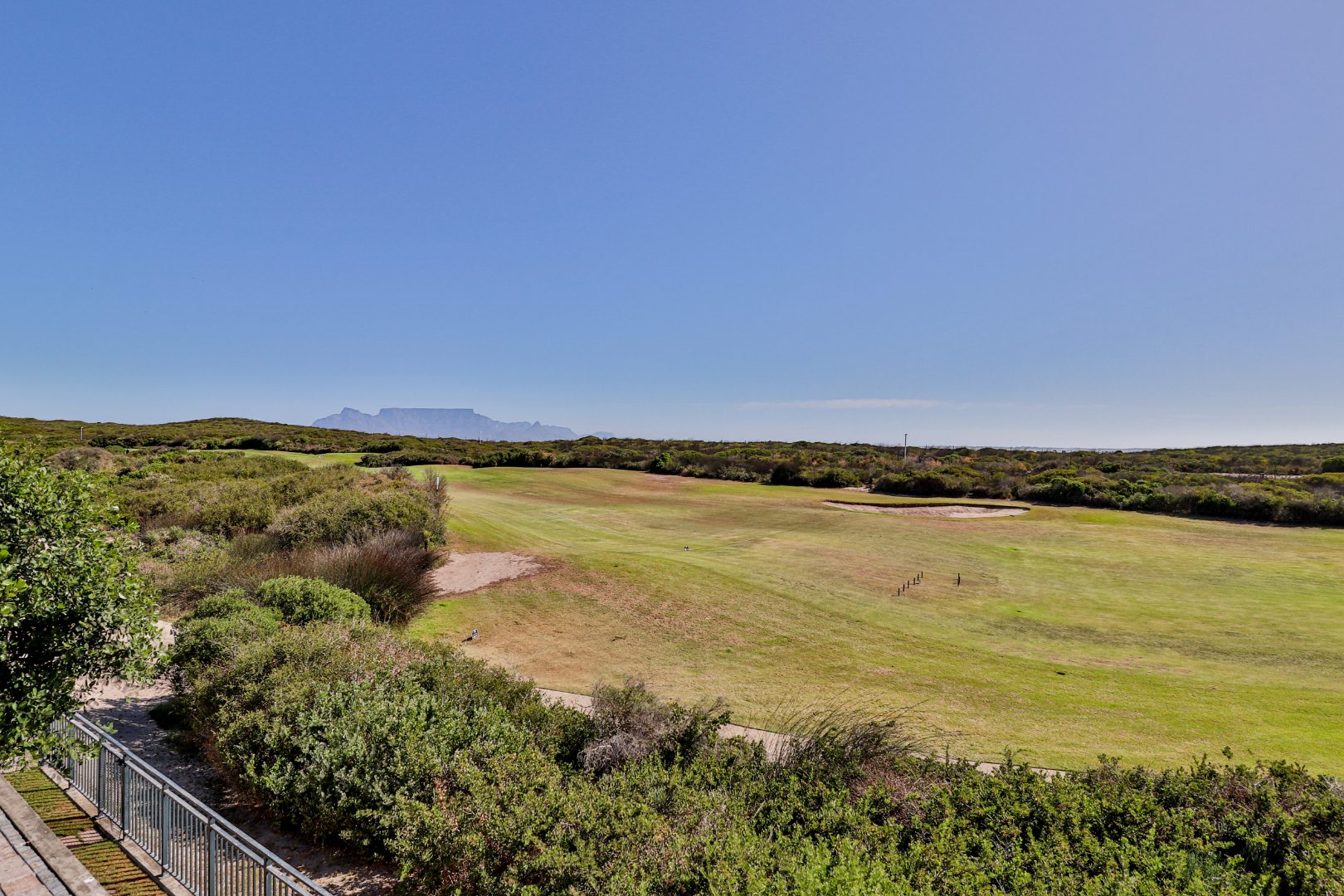 5 Bedroom House For Sale in Atlantic Beach Golf Estate RE/MAX™ of