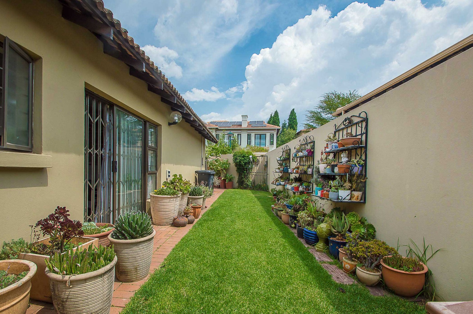 4 Bedroom House For Sale in Honeydew Ridge RE/MAX™ of Southern Africa