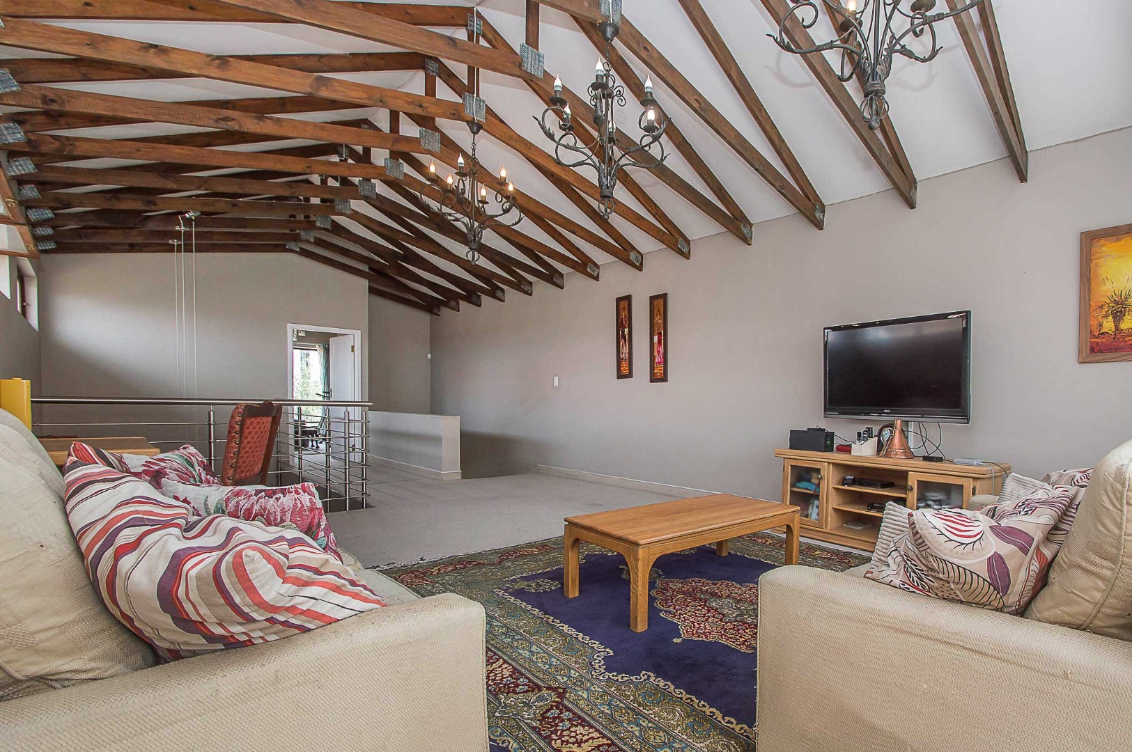 4 Bedroom House For Sale in Honeydew Ridge RE/MAX™ of Southern Africa