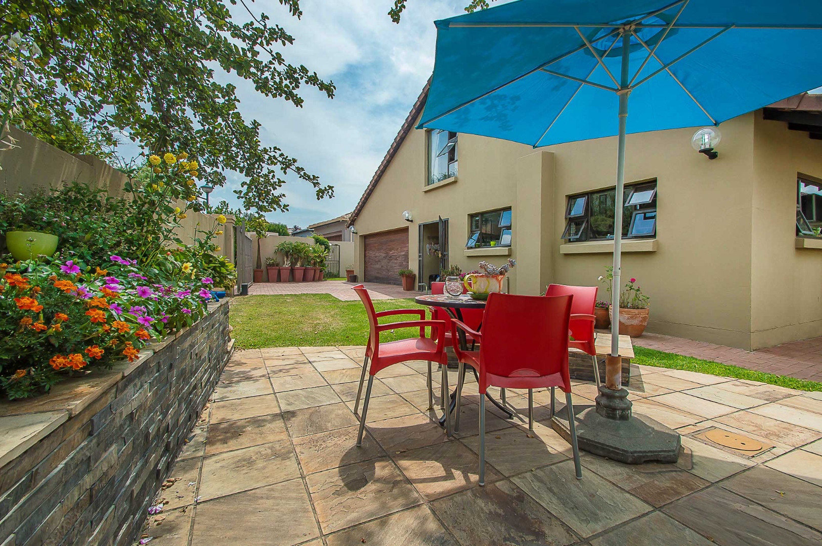 4 Bedroom House For Sale in Honeydew Ridge RE/MAX™ of Southern Africa