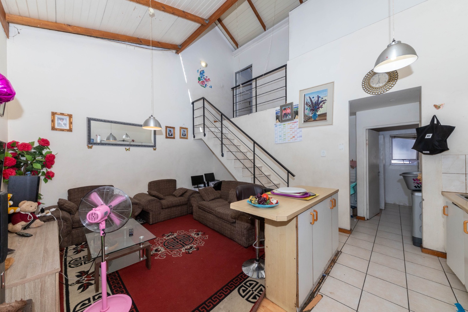 3 Bedroom Apartment / Flat For Sale in Maitland RE/MAX™ of Southern