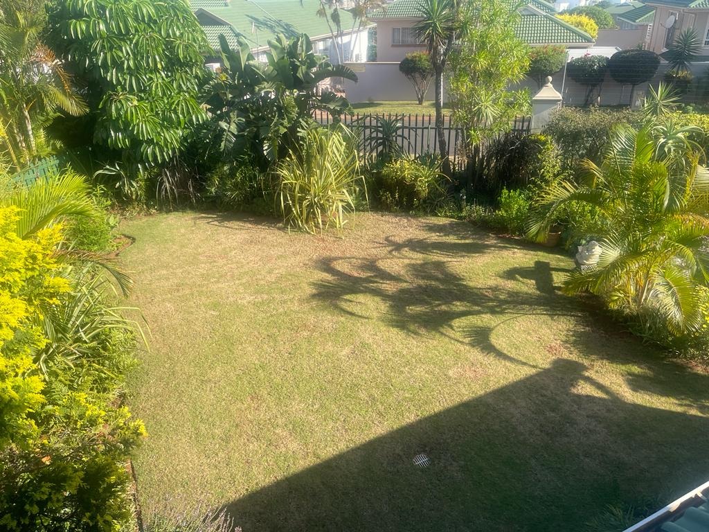 3 Bedroom Townhouse For Sale in Somerset Park RE/MAX™ of Southern Africa