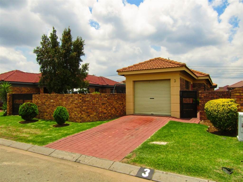 Property and houses for sale in Southdowns Estate, Alberton RE/MAX