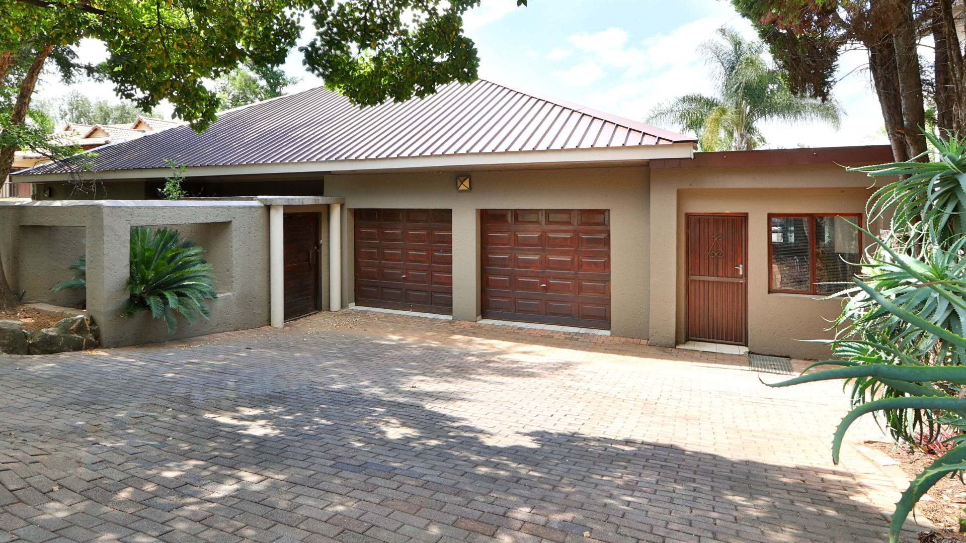 Property for sale in Kyalami Estate RE/MAX™ of Southern Africa