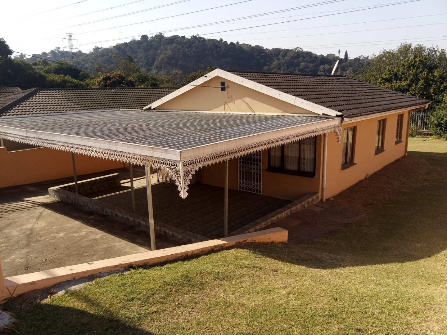 3 Bedroom House For Sale in Shallcross RE/MAX™ of Southern Africa