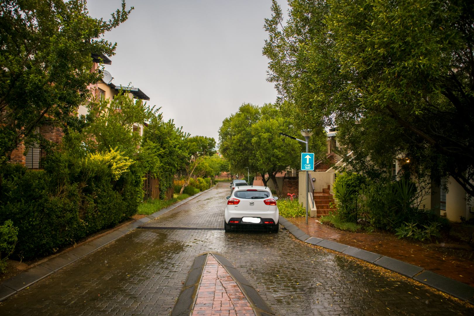 2 Bedroom Townhouse To Rent in Waterfall Heights RE/MAX™ of Southern