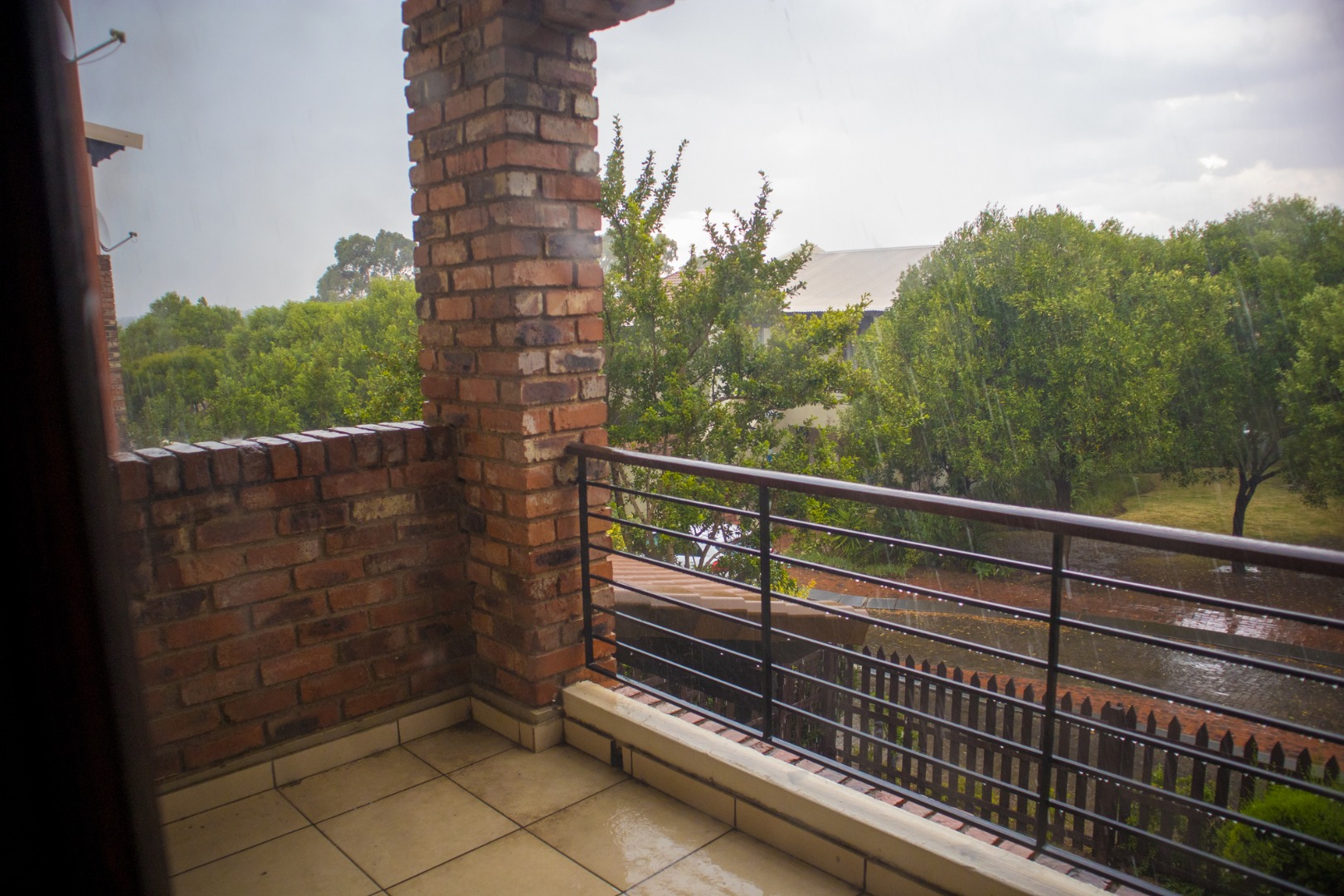 2 Bedroom Townhouse To Rent in Waterfall Heights RE/MAX™ of Southern