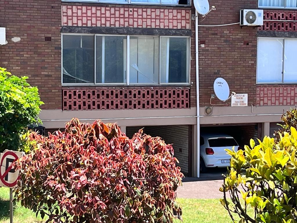 2 Bedroom Apartment / Flat For Sale in Bluff RE/MAX™ of Southern Africa