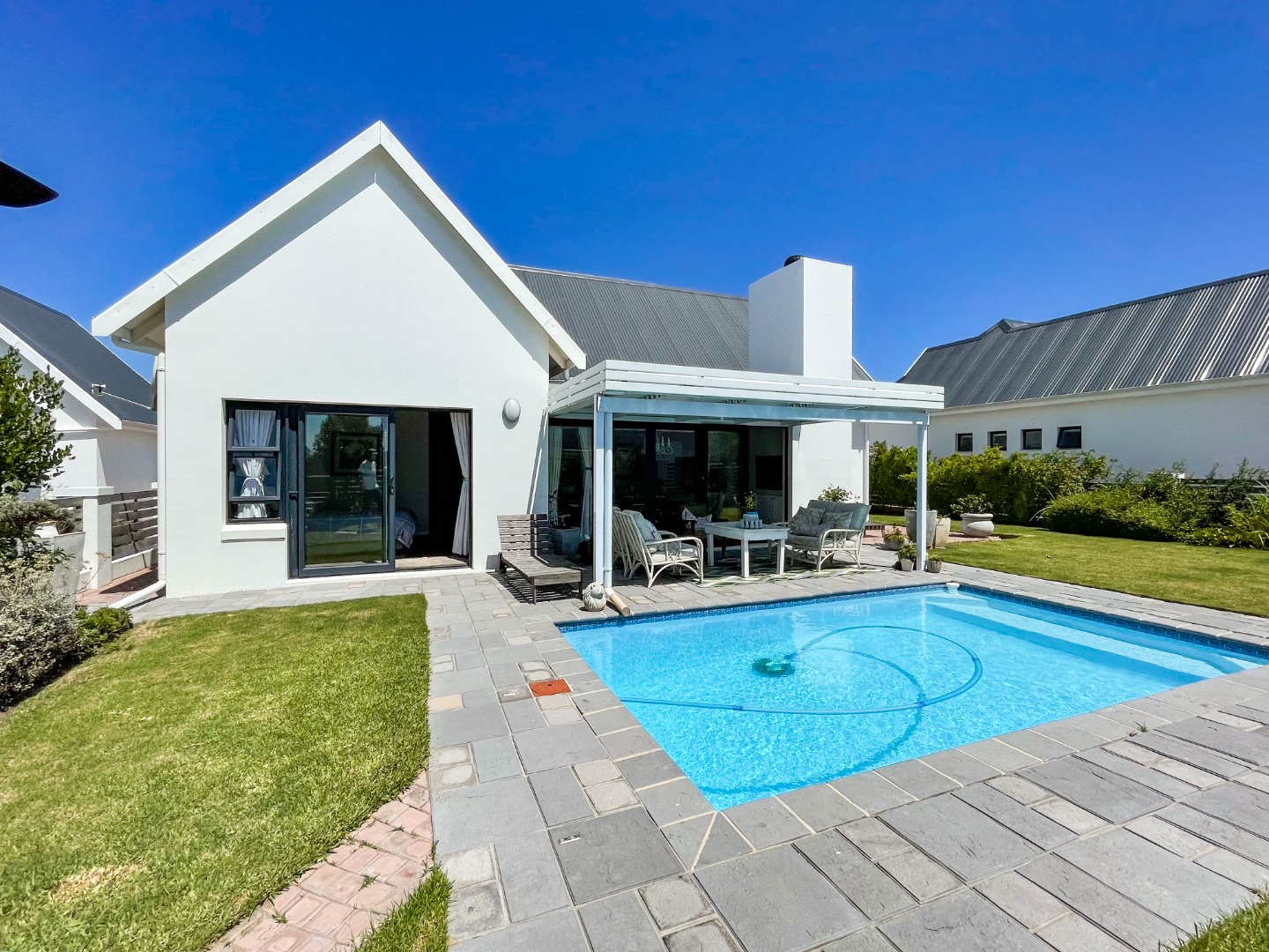 2 Bedroom House For Sale in St Francis Links RE/MAX™ of Southern Africa