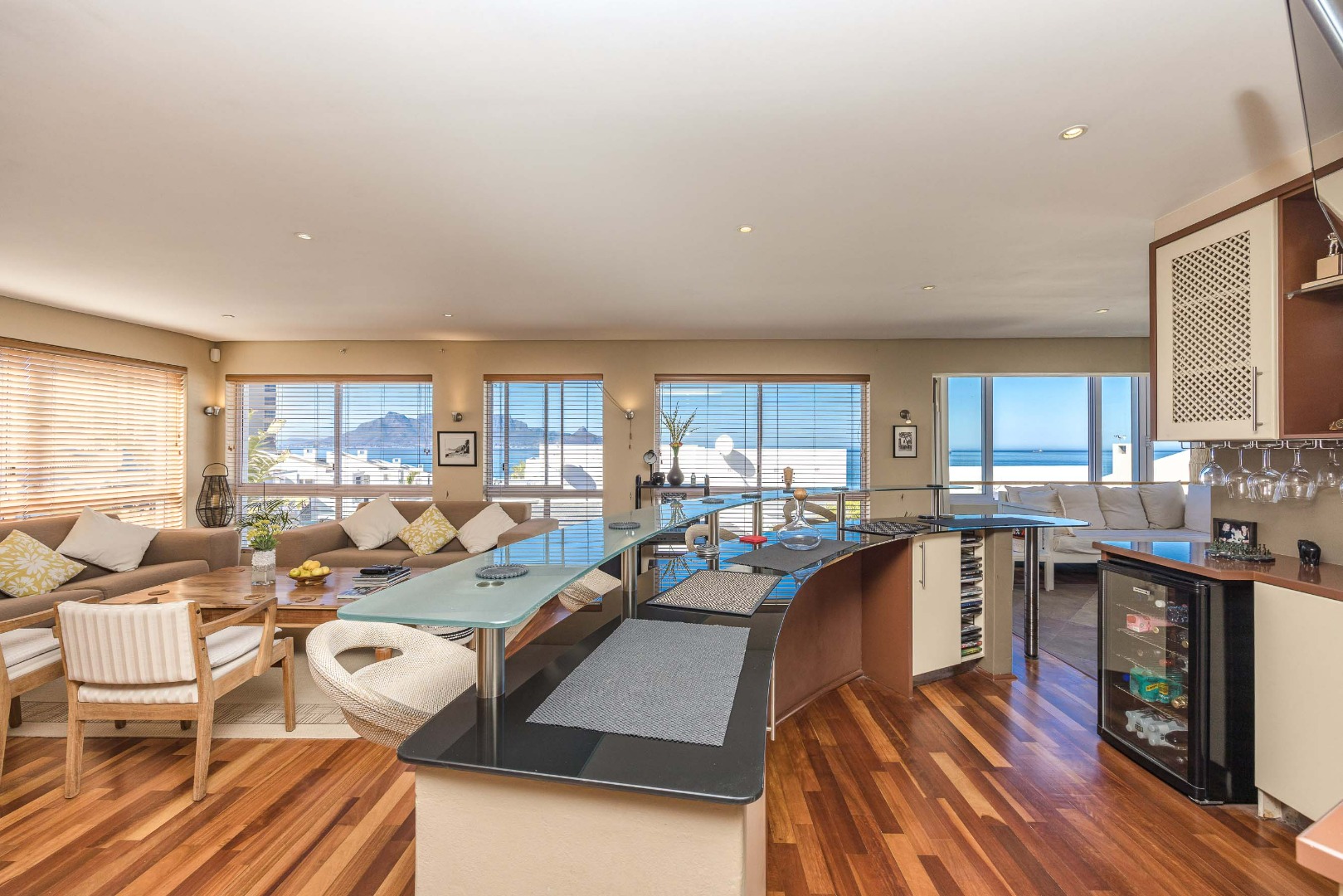 3 Bedroom House For Sale in Bloubergstrand RE/MAX™ of Southern Africa