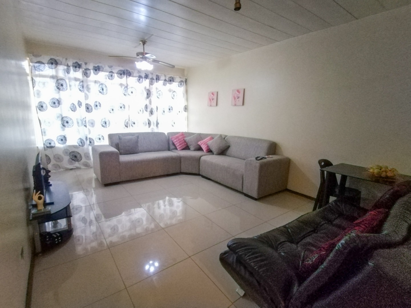 2 Bedroom Apartment / Flat For Sale in Scottsville RE/MAX™ of