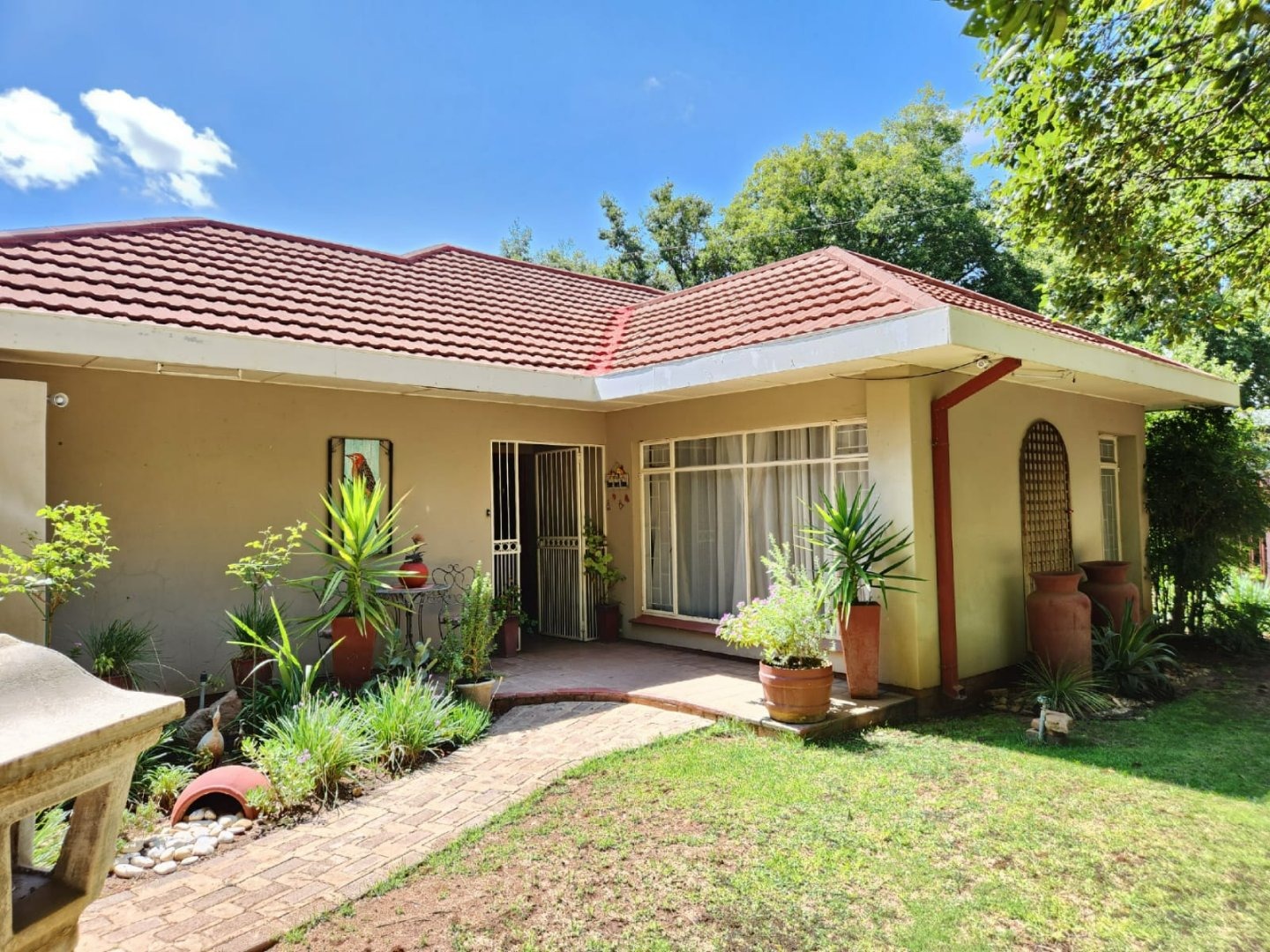 4 Bedroom House For Sale in Lichtenburg RE/MAX™ of Southern Africa