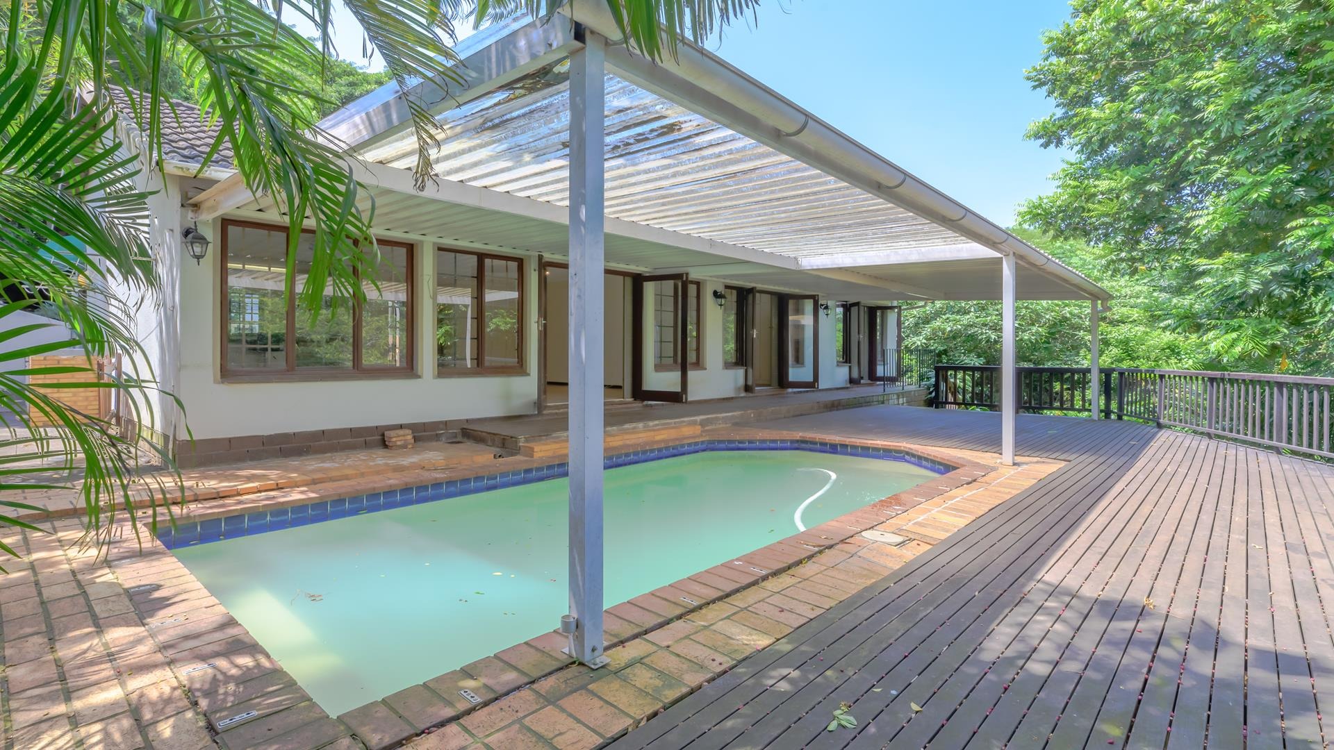 3 Bedroom House For Sale in Sunningdale RE/MAX™ of Southern Africa