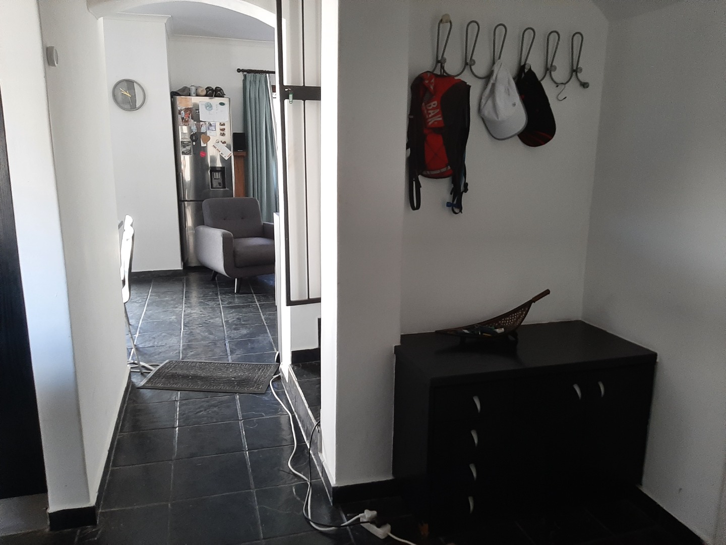 3 Bedroom Townhouse To Rent in Bloubergstrand RE/MAX™ of Southern Africa