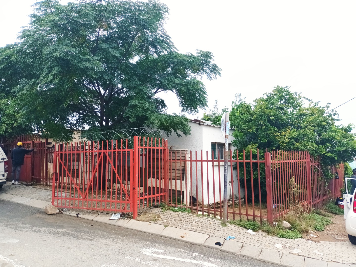 1 Bedroom House For Sale in Diepsloot RE/MAX™ of Southern Africa