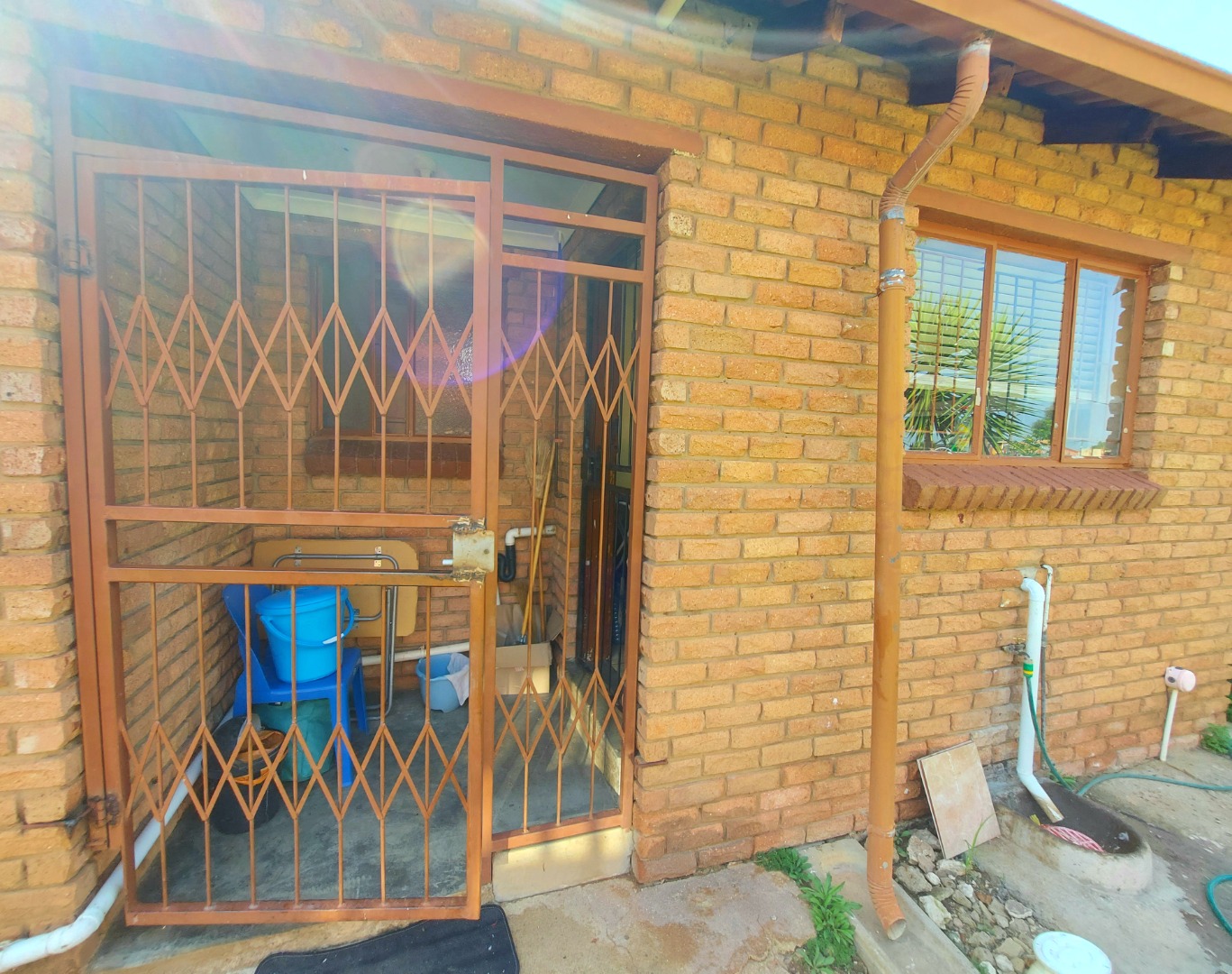 3 Bedroom House For Sale in Mmabatho Unit 15 RE/MAX™ of Southern Africa