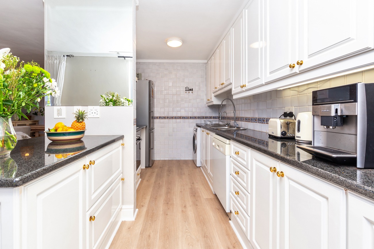 3 Bedroom Townhouse For Sale in Knysna Central RE/MAX™ of Southern Africa