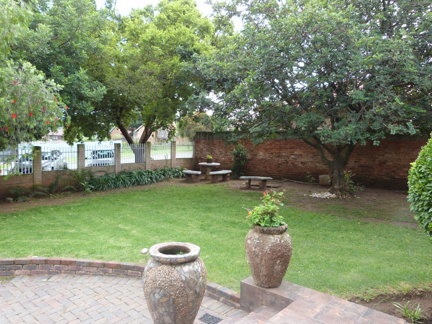 4 Bedroom House For Sale in Esther Park RE/MAX™ of Southern Africa
