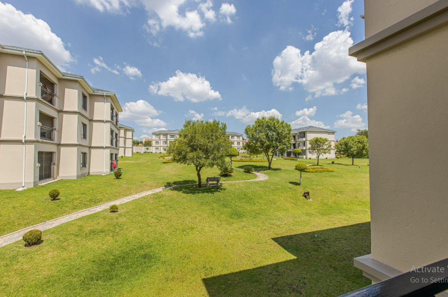 2 Bedroom Apartment / Flat To Rent in Summerset RE/MAX™ of Southern