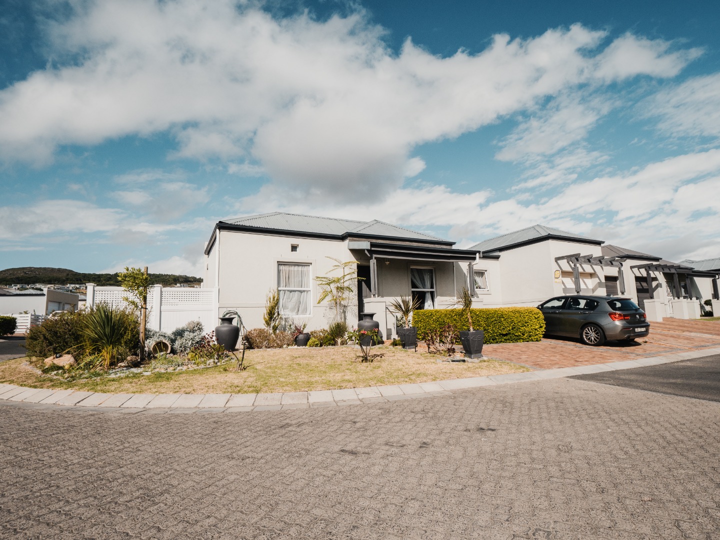 3 Bedroom House For Sale in Fernwood Estate RE/MAX™ of Southern Africa