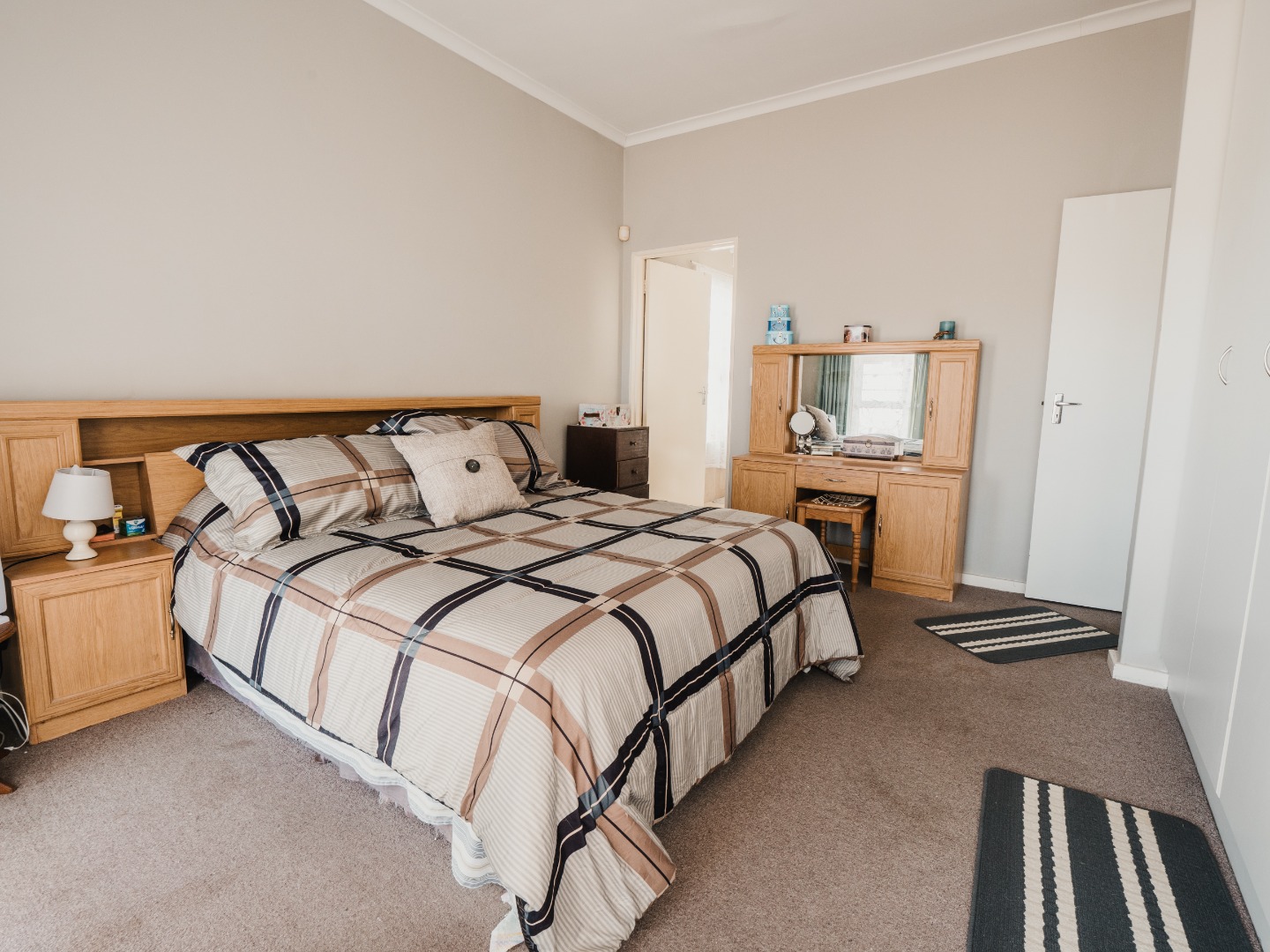 3 Bedroom House For Sale in Fernwood Estate RE/MAX™ of Southern Africa