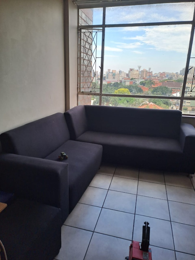 2 Bedroom Apartment / Flat To Rent in Musgrave RE/MAX™ of Southern Africa