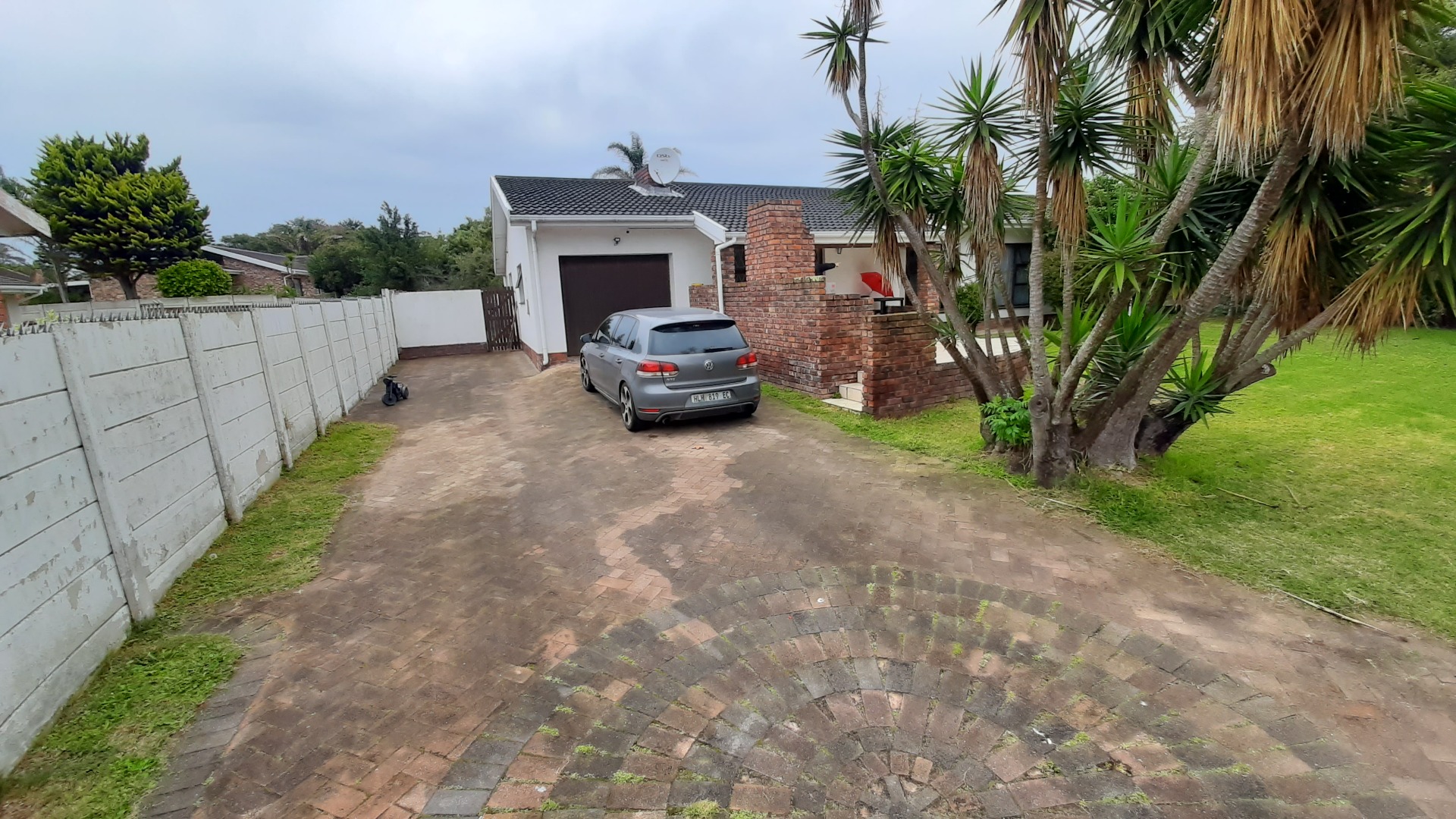 3 Bedroom House To Rent in Lorraine Manor RE/MAX™ of Southern Africa