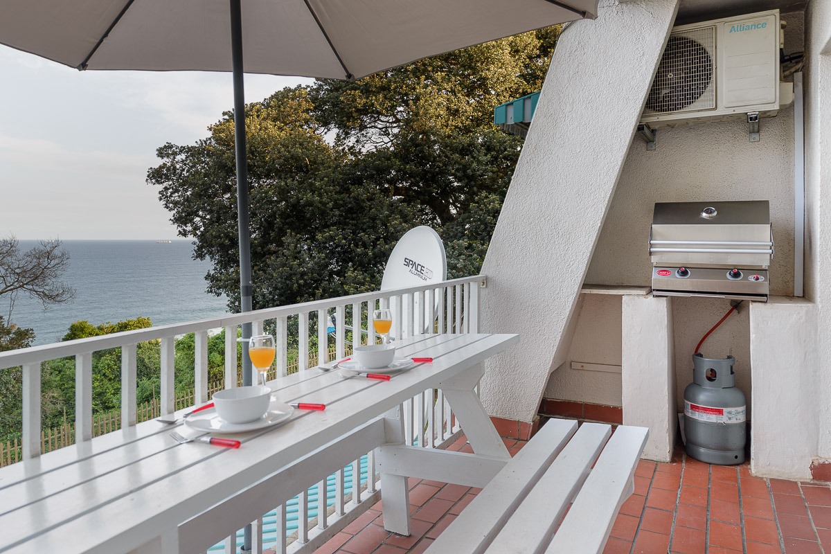 2 Bedroom Apartment / Flat To Rent in Umdloti Beach RE/MAX™ of