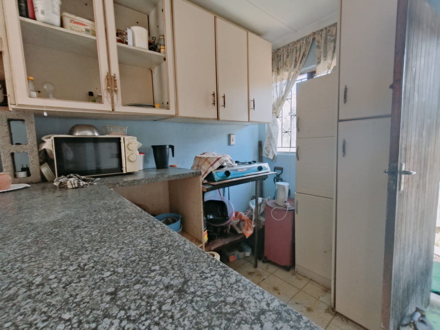 2 Bedroom House For Sale in Brackenham RE/MAX™ of Southern Africa