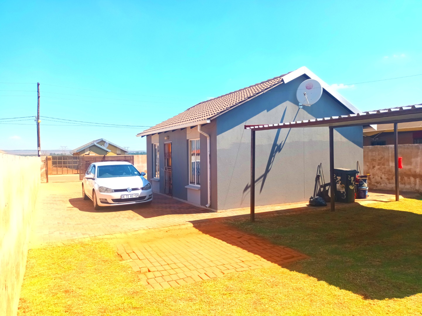 2 Bedroom House For Sale in Protea Glen RE/MAX™ of Southern Africa