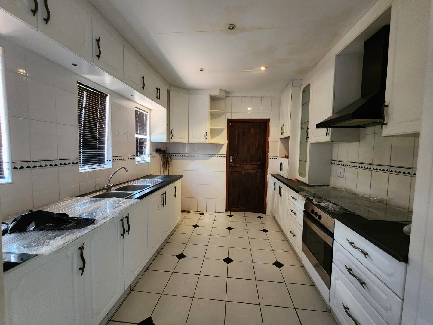 3 Bedroom House To Rent in Bisley RE/MAX™ of Southern Africa